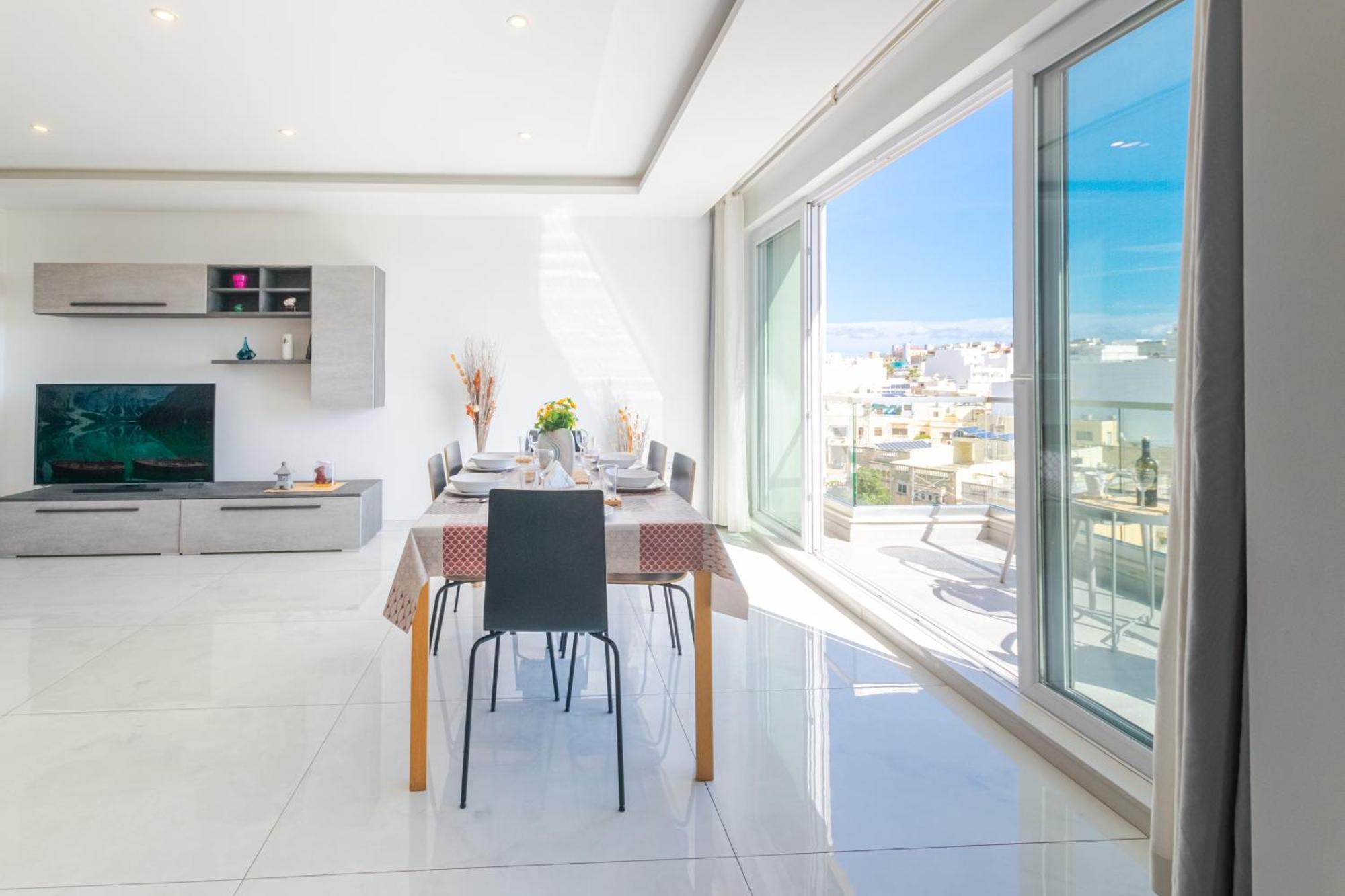 New Spacious Apartment With Amazing View Bugibba Bahía de San Pablo Exterior foto